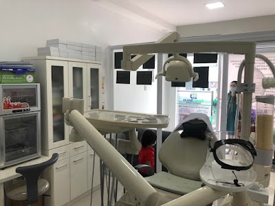 DecentSmiles Dental Clinic