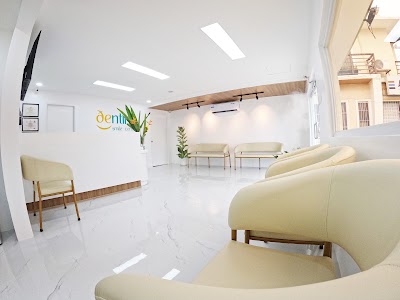 Dentine Smile Center