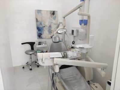 Isidro - Yturralde Dental Center (MEXICO)